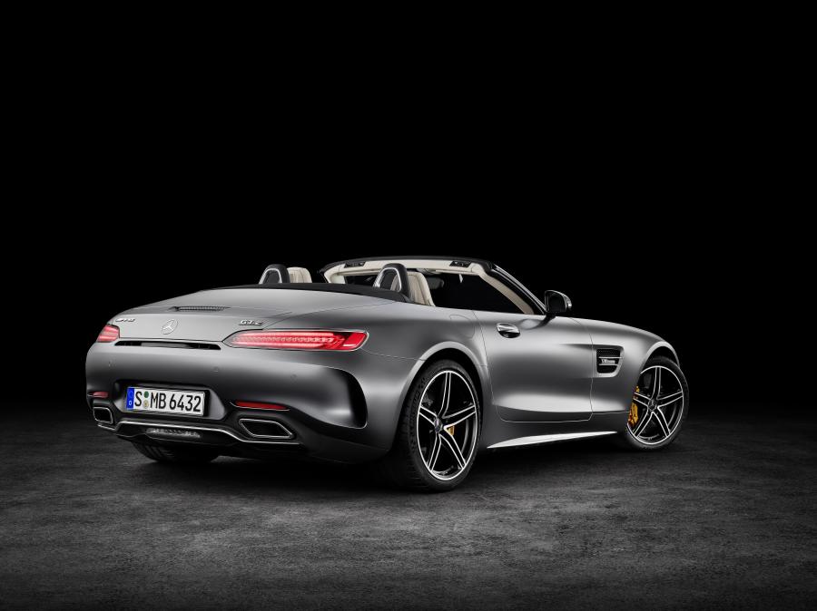  Mercedes-AMG GT C Roadster 2016 года  (WW) (фото 33 из 50)